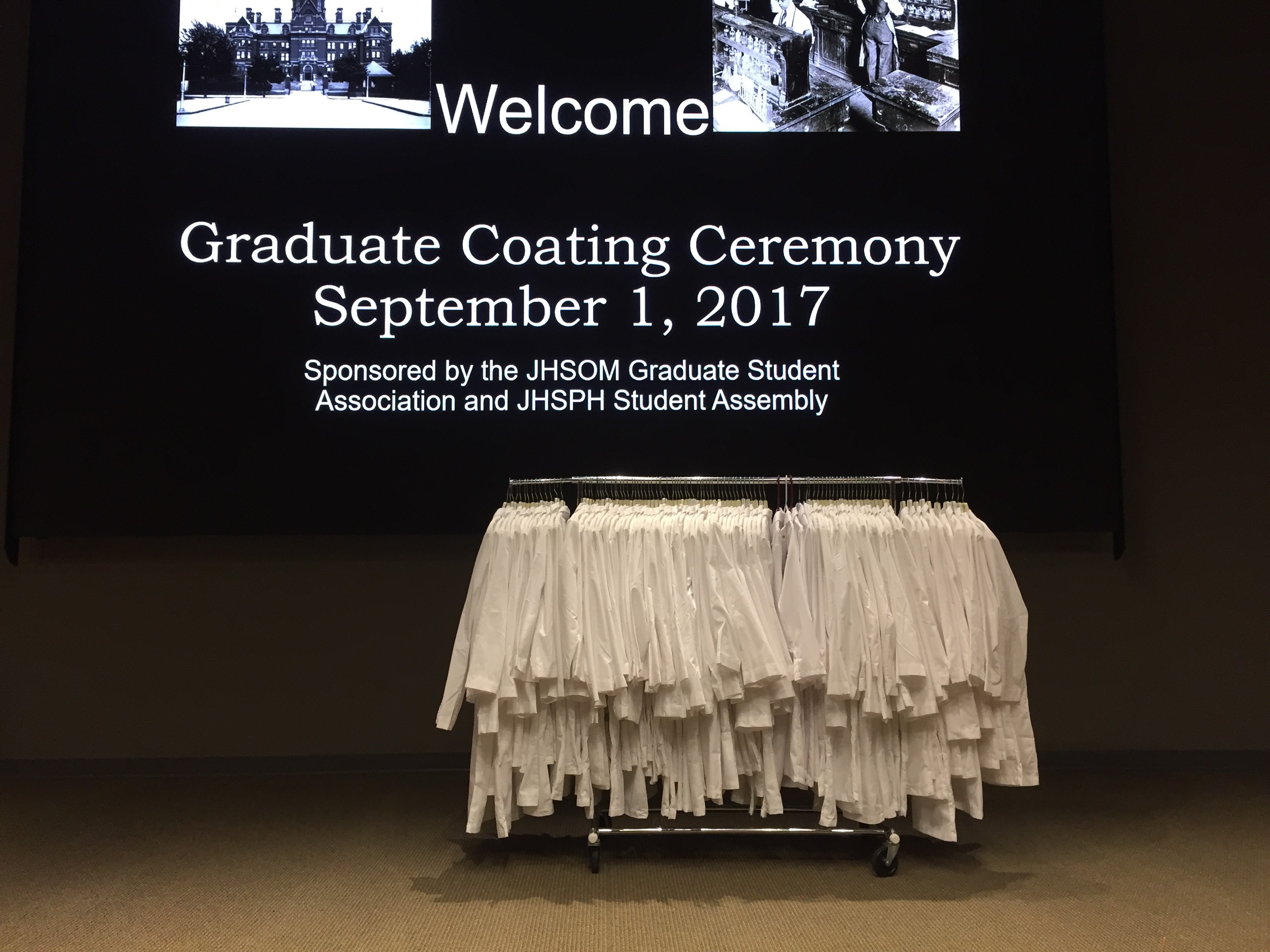Medical Illustration Students Participate in Coating Ceremony 2017